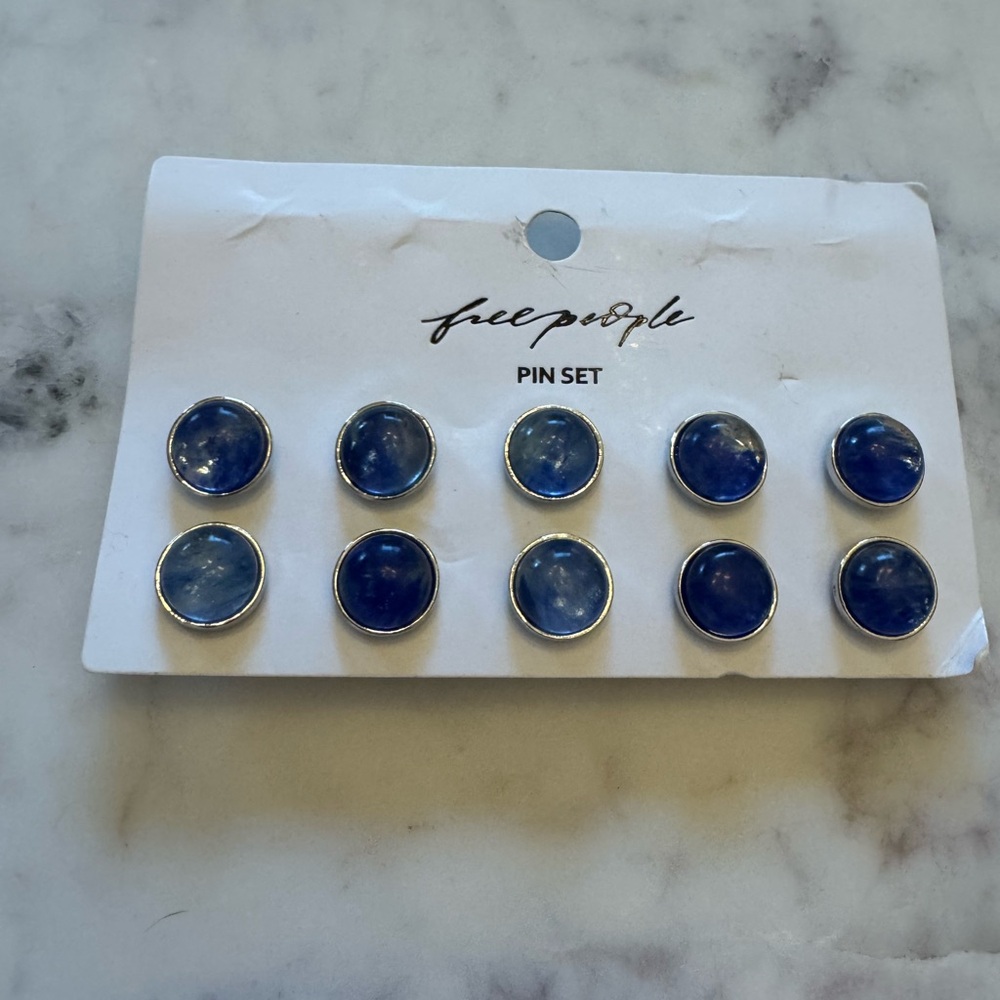 NWT Free People Stunner Stud Pack of 10 - Picture 2 of 3